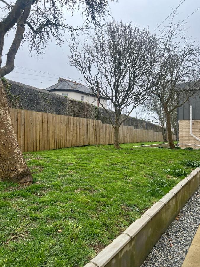97a 97b Captains House * Plymouth