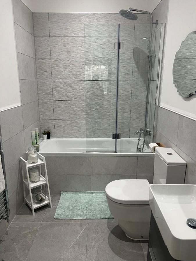 Apartment 97a 97b Captains House Plymouth
