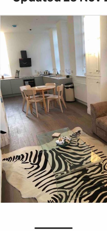 97a 97b Captains House Apartment