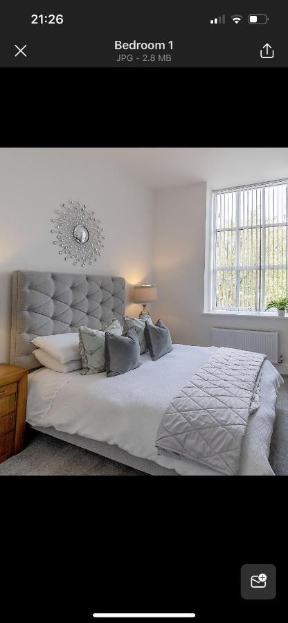 97a 97b Captains House Apartment *
